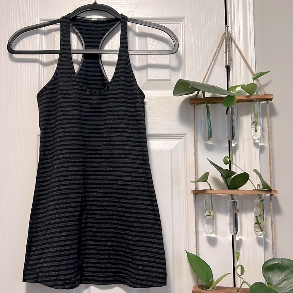 Lululemon Striped Black/Gray Cool Racerback - Size 6